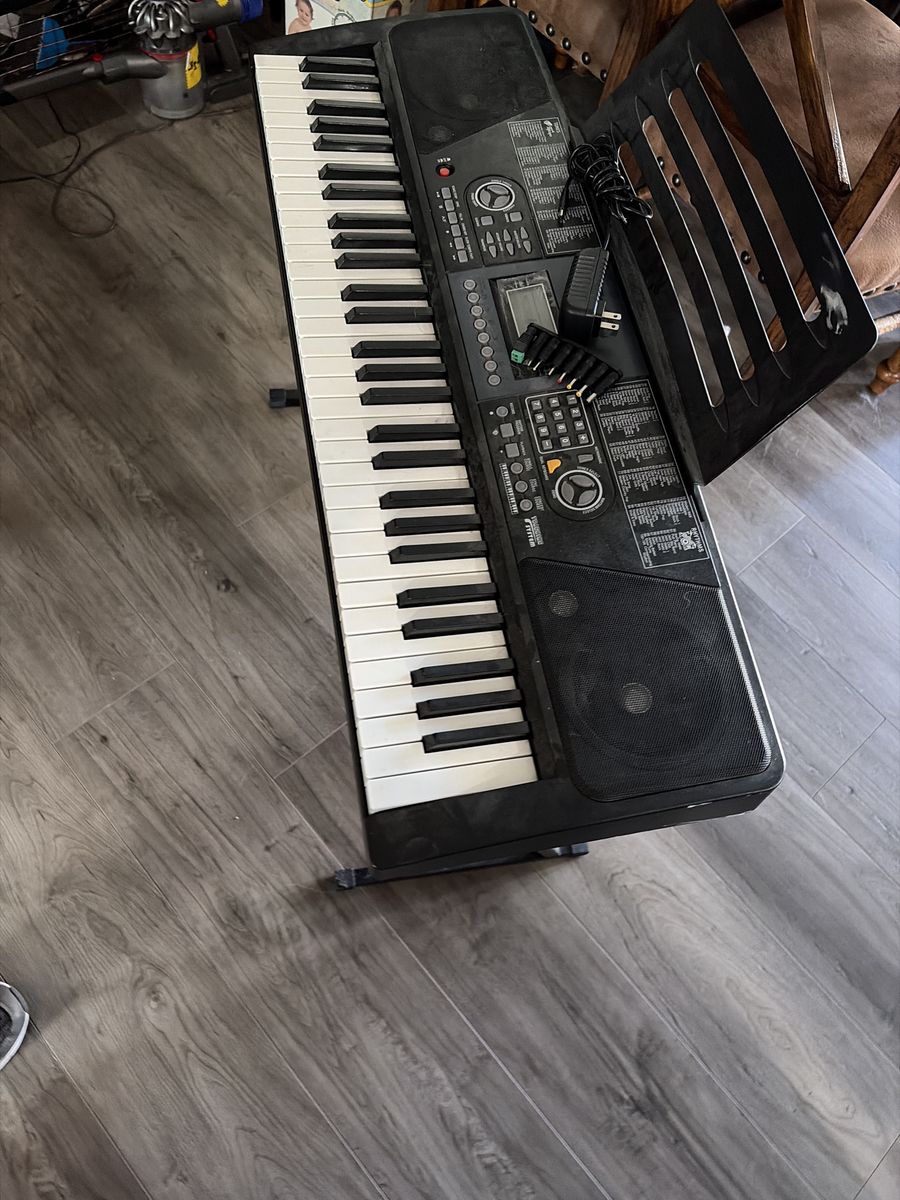 Electric keyboard