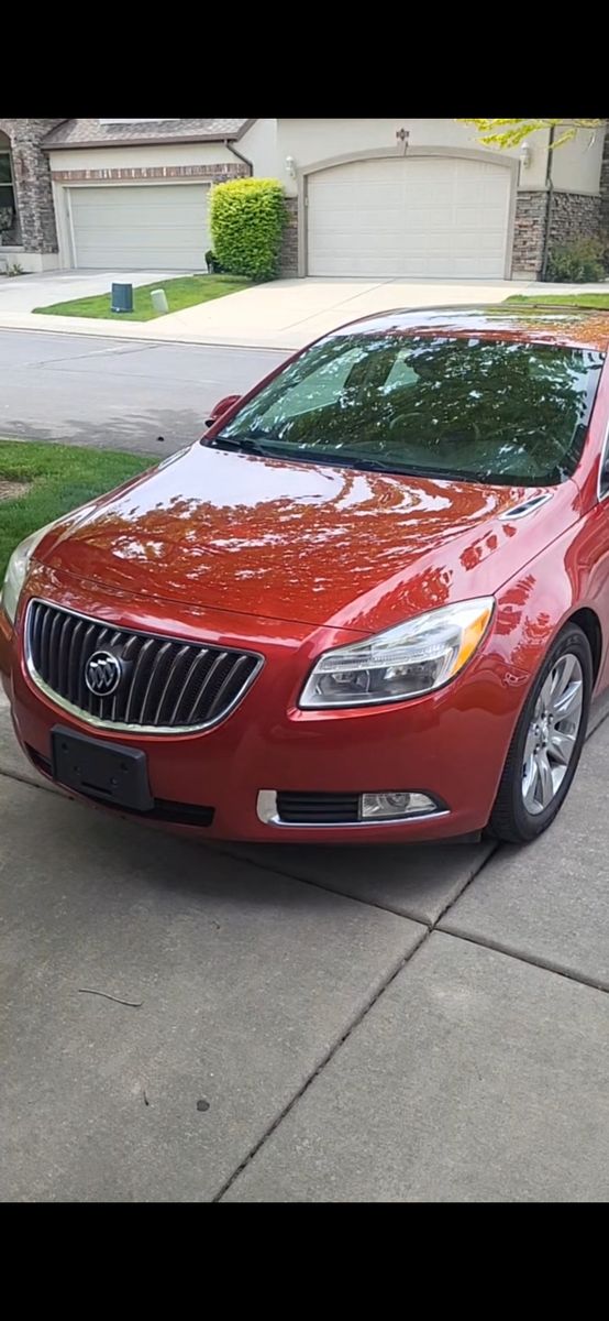2013 Buick Regal Premium 1