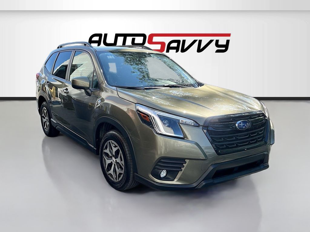 2023 SUBARU FORESTER Premium