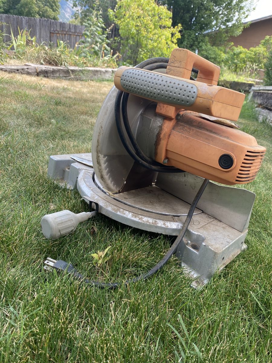 Main image 6