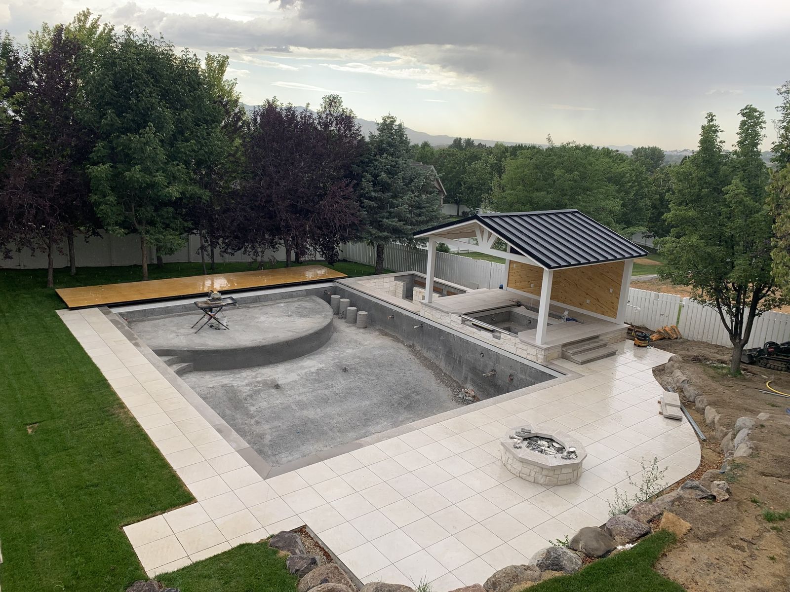 Pool Builder | Patio Construction | Stone Masonry