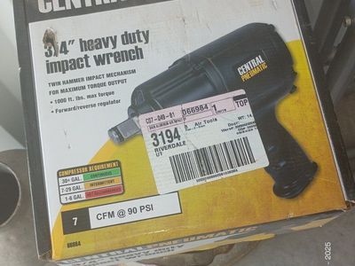 Central Pneumatic 3/4" Heavy Duty Air Impact Wrench 66984 in Box