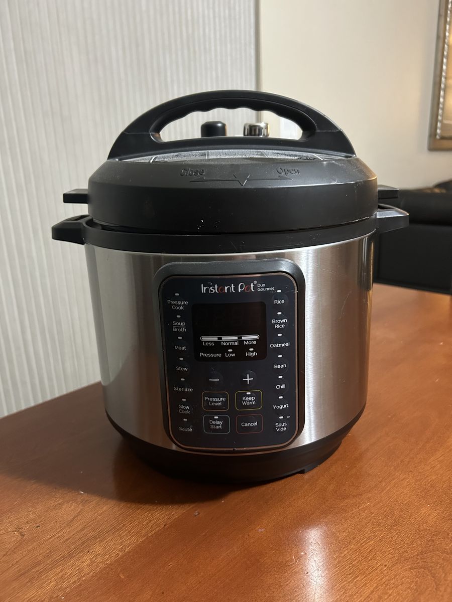 Instant Pot Duo Gourmet Multi-Cooker