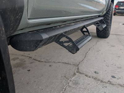 Toyota Tacoma Running boards Predator tubes- Black, Used