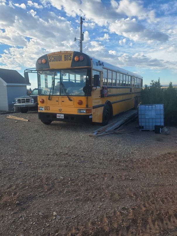 2005 Blue Bird Bus/Motorhome