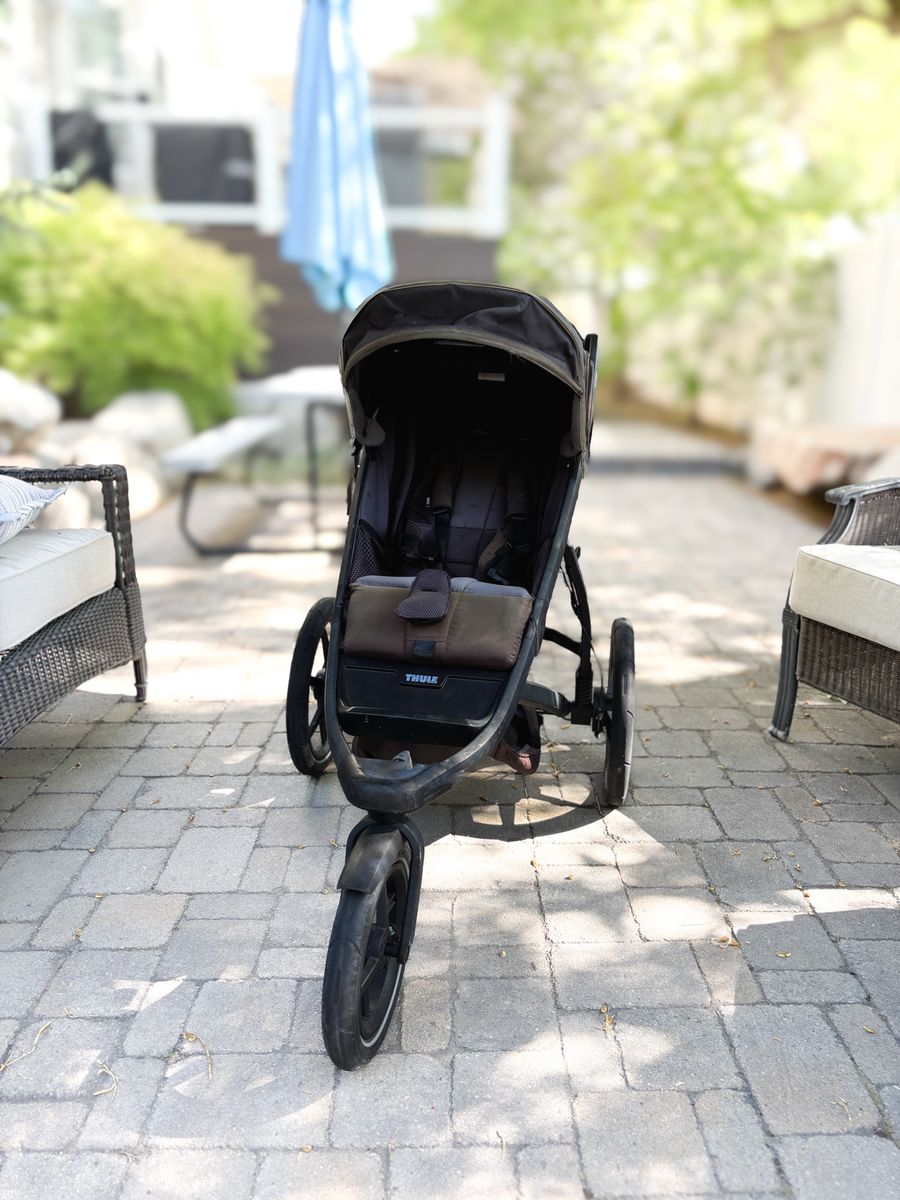 Thule Urban Glide Running Jogging Stroller Clean