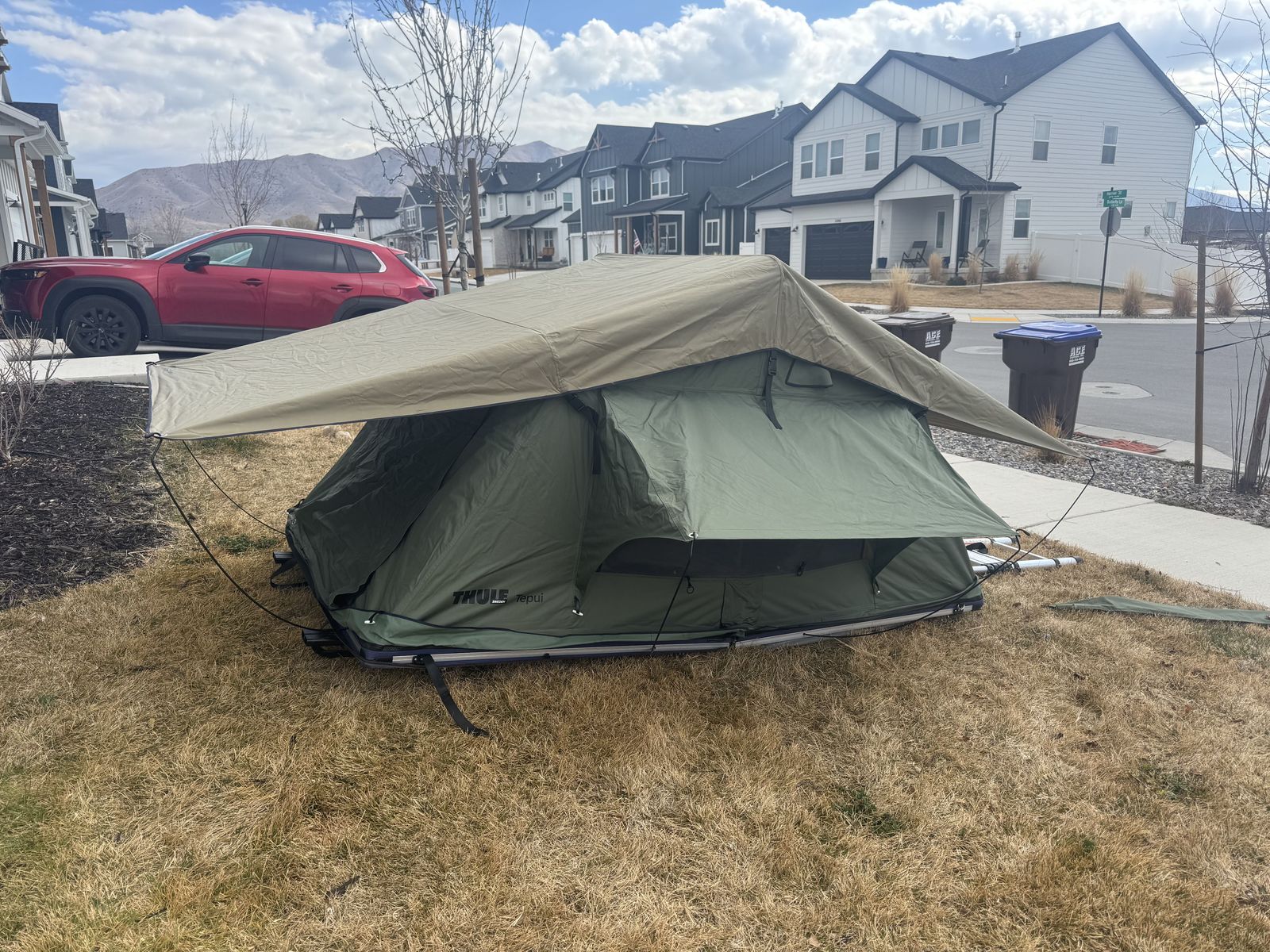 Thule Tepui Explorer Kukenam 3 Person Rooftop Tent