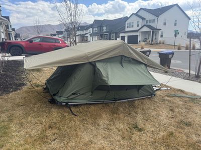 Thule Tepui Explorer Kukenam 3 Person Rooftop Tent