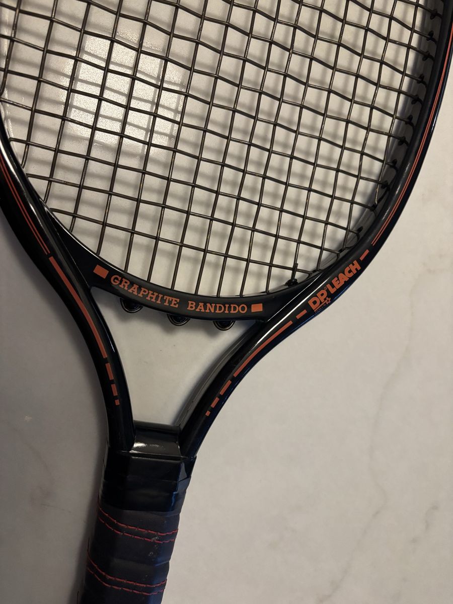 Vintage DP Leach Graphite Bandido Racquetball Racquet w/ Cover – Solid Frame