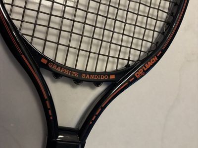 Vintage DP Leach Graphite Bandido Racquetball Racquet w/ Cover – Solid Frame