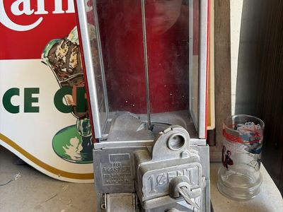 Vintage The Master 1 Cent Gumball / Candy Vending Machine with Key