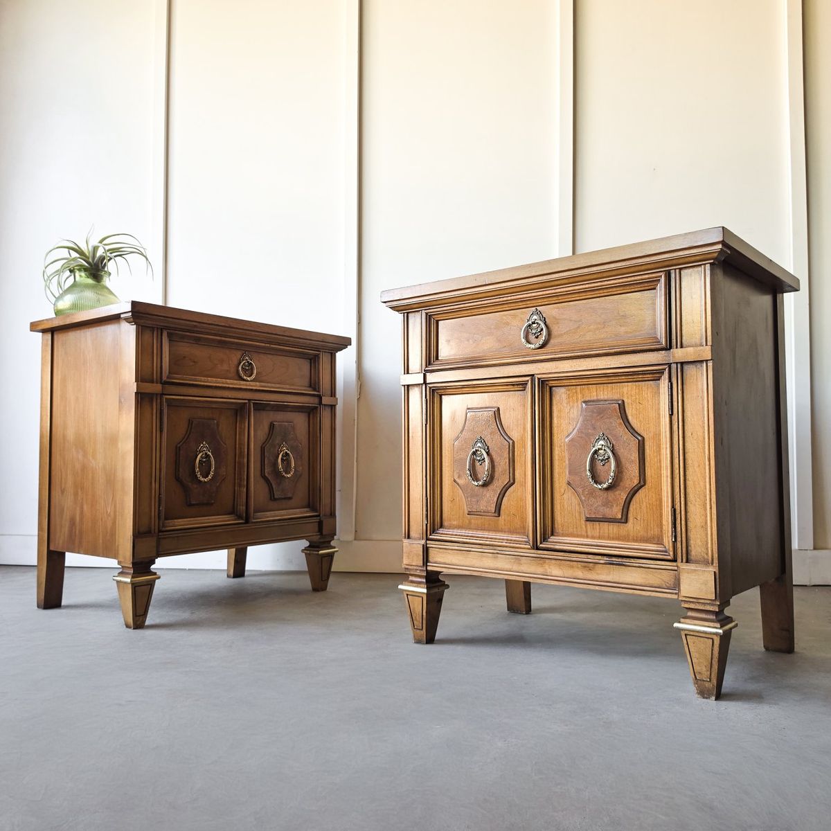 *FREE DELIVERY* Vintage Dixie Nightstands!