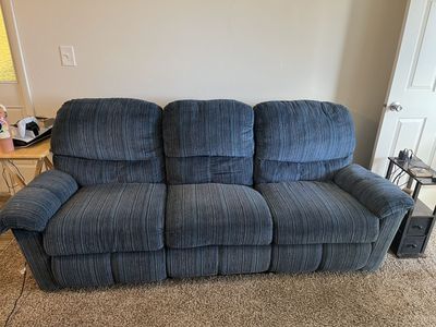 Double Recliner Couch