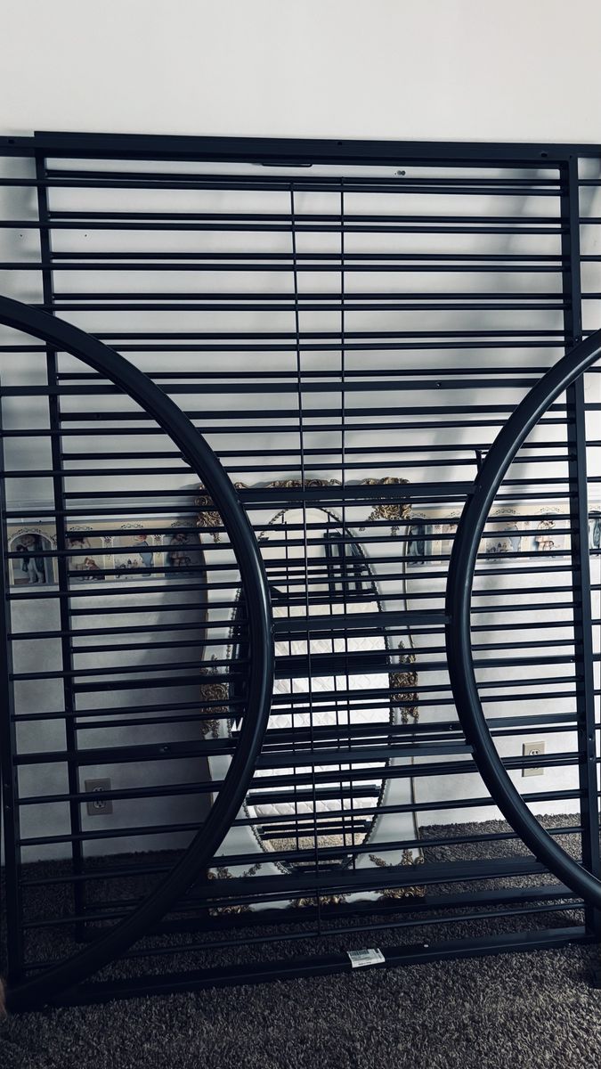 Like New Full Over Full Bunkbeds