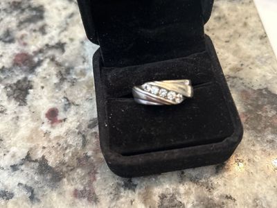Gold Men’s Diamond