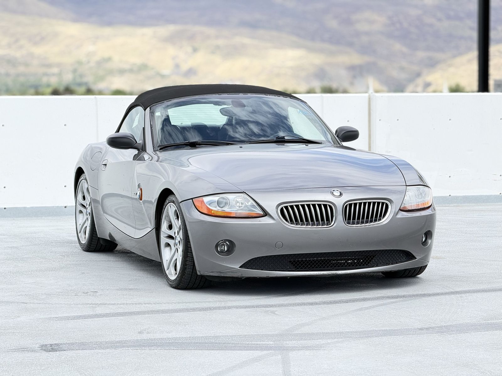 2004 BMW Z4 30i