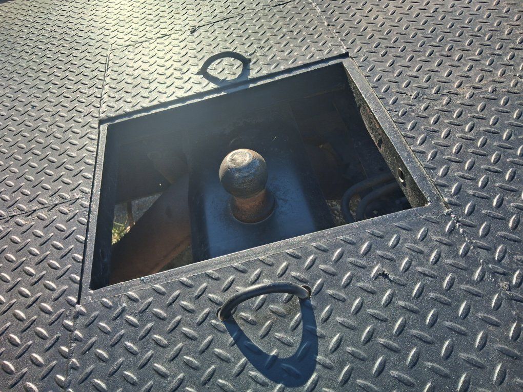 Main image 5