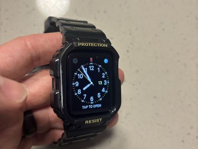 Apple Watch Series 2 Nike 42mm Black with Rugged Protection Case