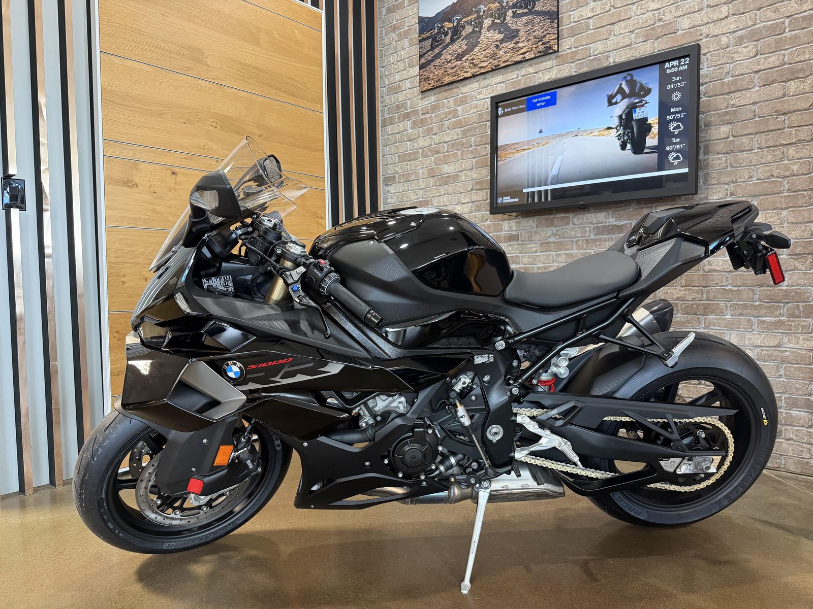 2026 BMW S 1000 RR