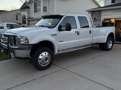 2005 Ford F-450 Pickup Truck