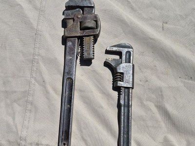 Vintage Heavy Duty Pipe Wrench Lot (2) - Adjustable Plumbing Tools
