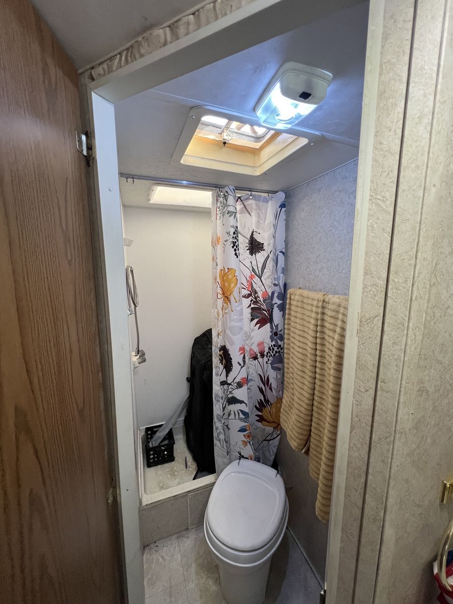 Main image 11