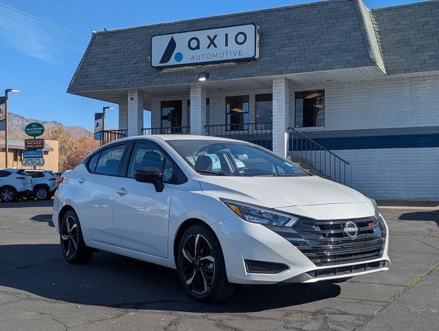 2025 Nissan Versa SR