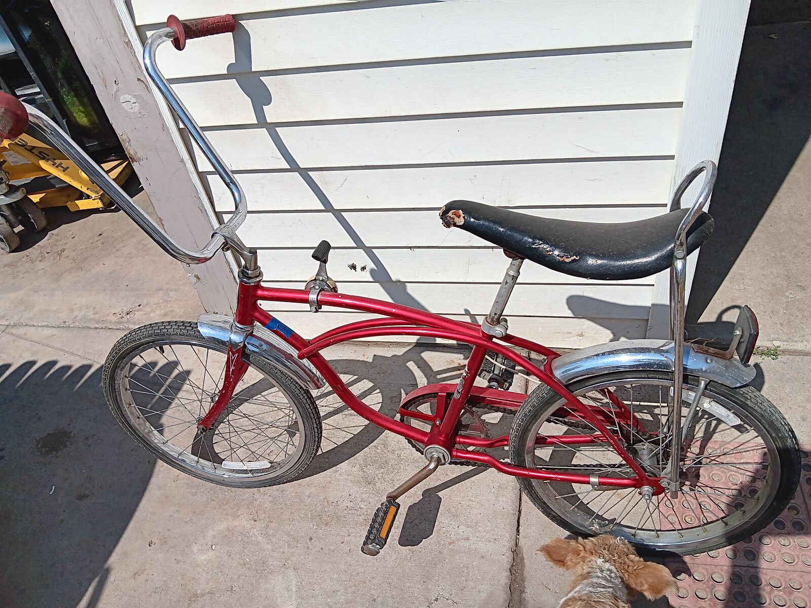 1970's Schwinn Stingray boys bike survivor