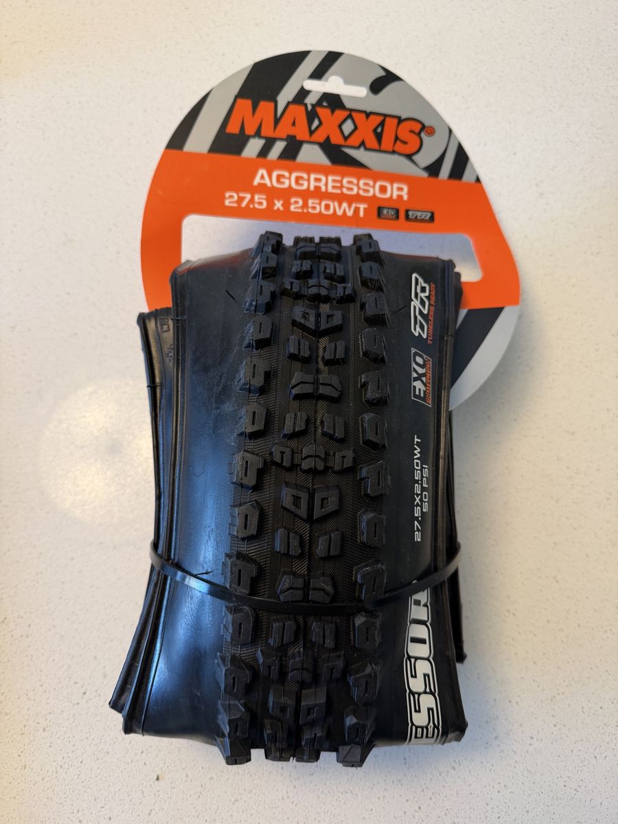 NEW Maxxis Aggressor 27.5x2.5” EXO TR Mountain Bike Tire