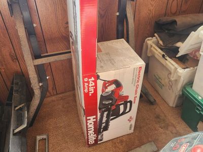 Homelite 14in. 9 Amp Electric Chain Saw - New in Box