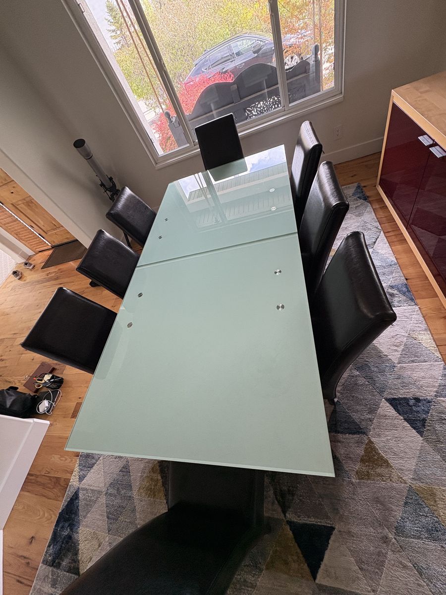 Frosted Glass Extendable Table and 8 brown leather chairs $600 Cash/venmo in Draper