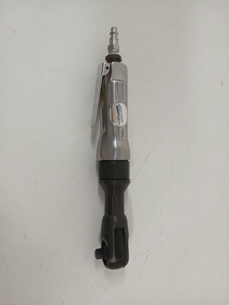 Northern Tool Pneumatic Air Ratchet Wrench Tool