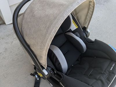 Baby car seat