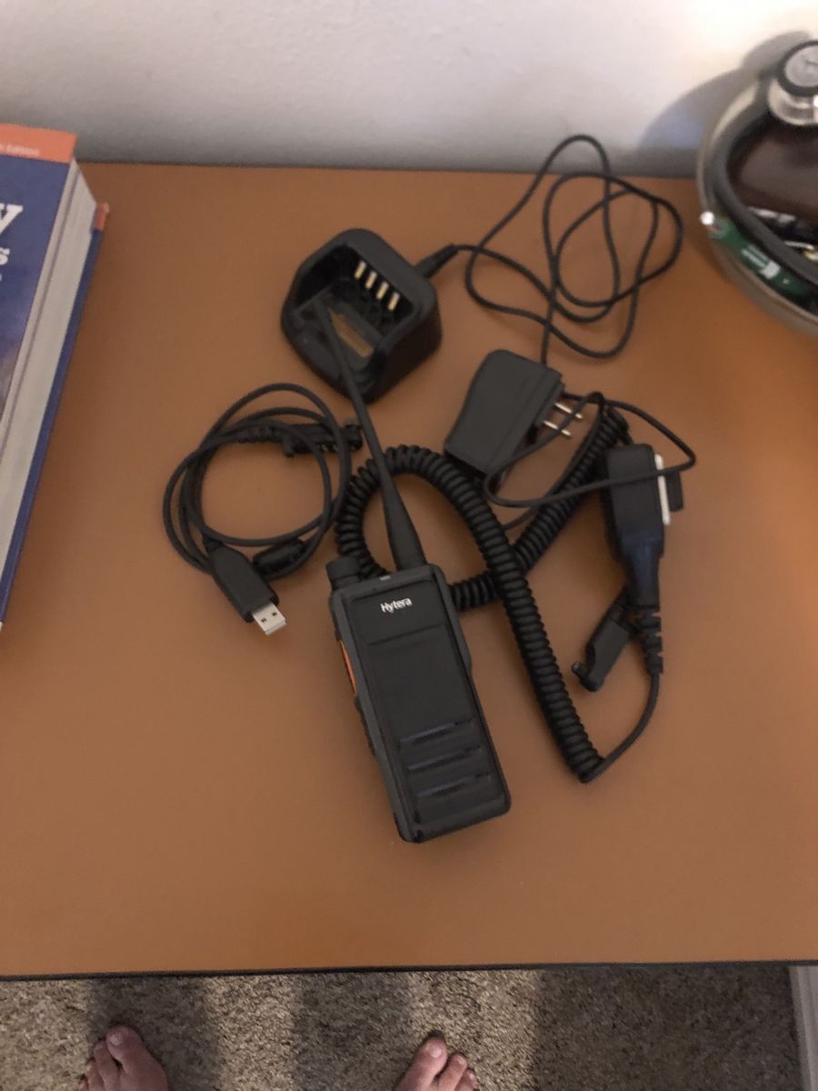 Hyterra HP602 Radio