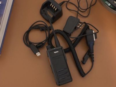 Hyterra HP602 Radio