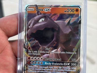 Pokémon TCG Onix GX Ultra Rare Card Hidden Fates 36/68 Holo