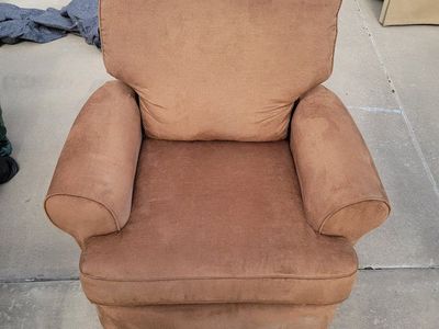 brown recliner