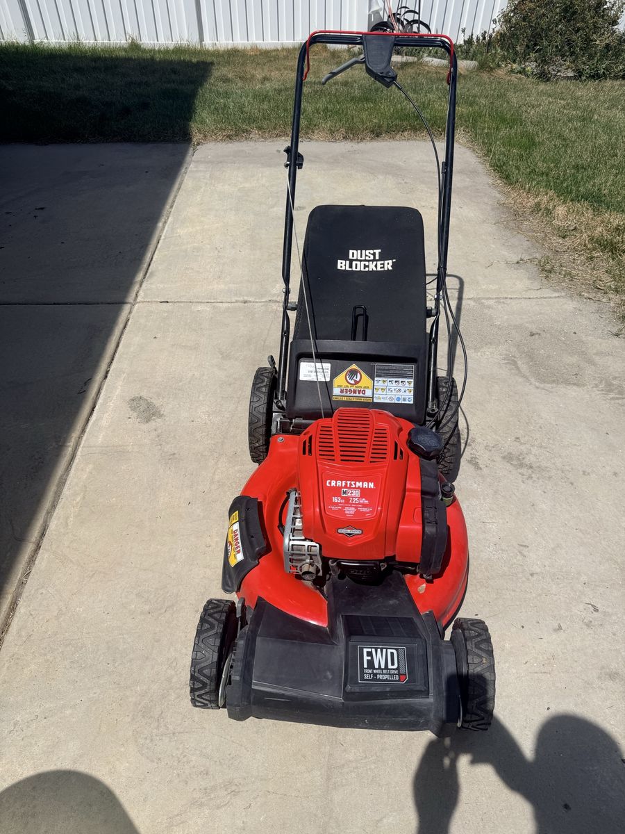 Lawnmower craftsman M230 163cc