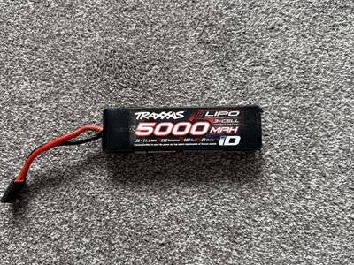 Traxxas 3s 5000mah Lipo