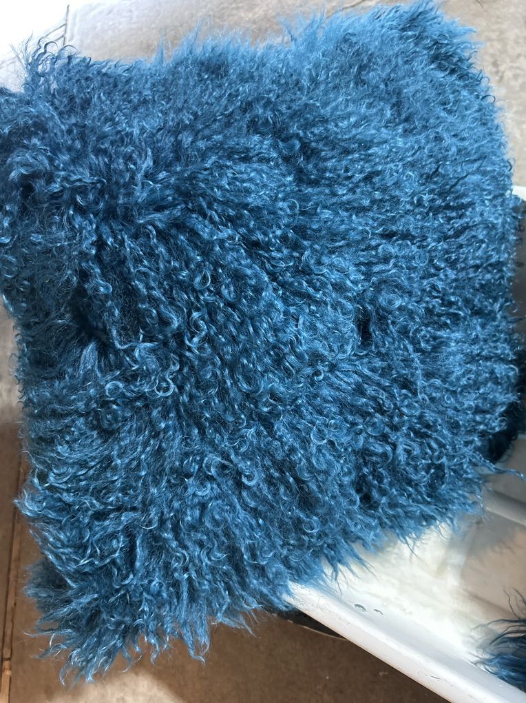 Main image 2