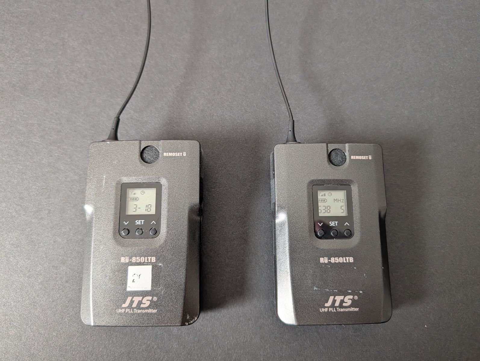 JTS Wireless Mic System Body Packs and Receivers Set of 4