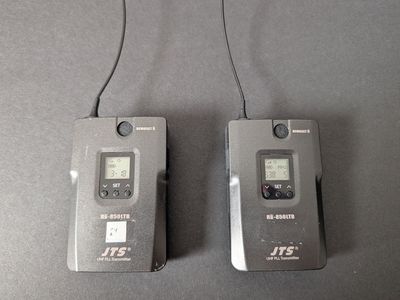 JTS Wireless Mic System Body Packs and Receivers Set of 4