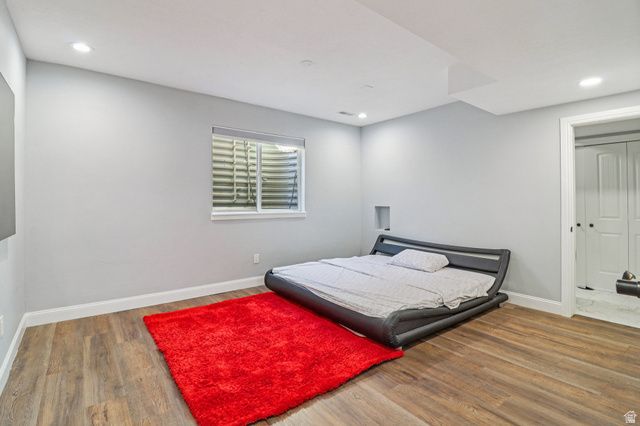 King Size Modern Platform Bed Frame