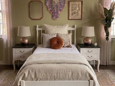 Set of cream and black nightstands
