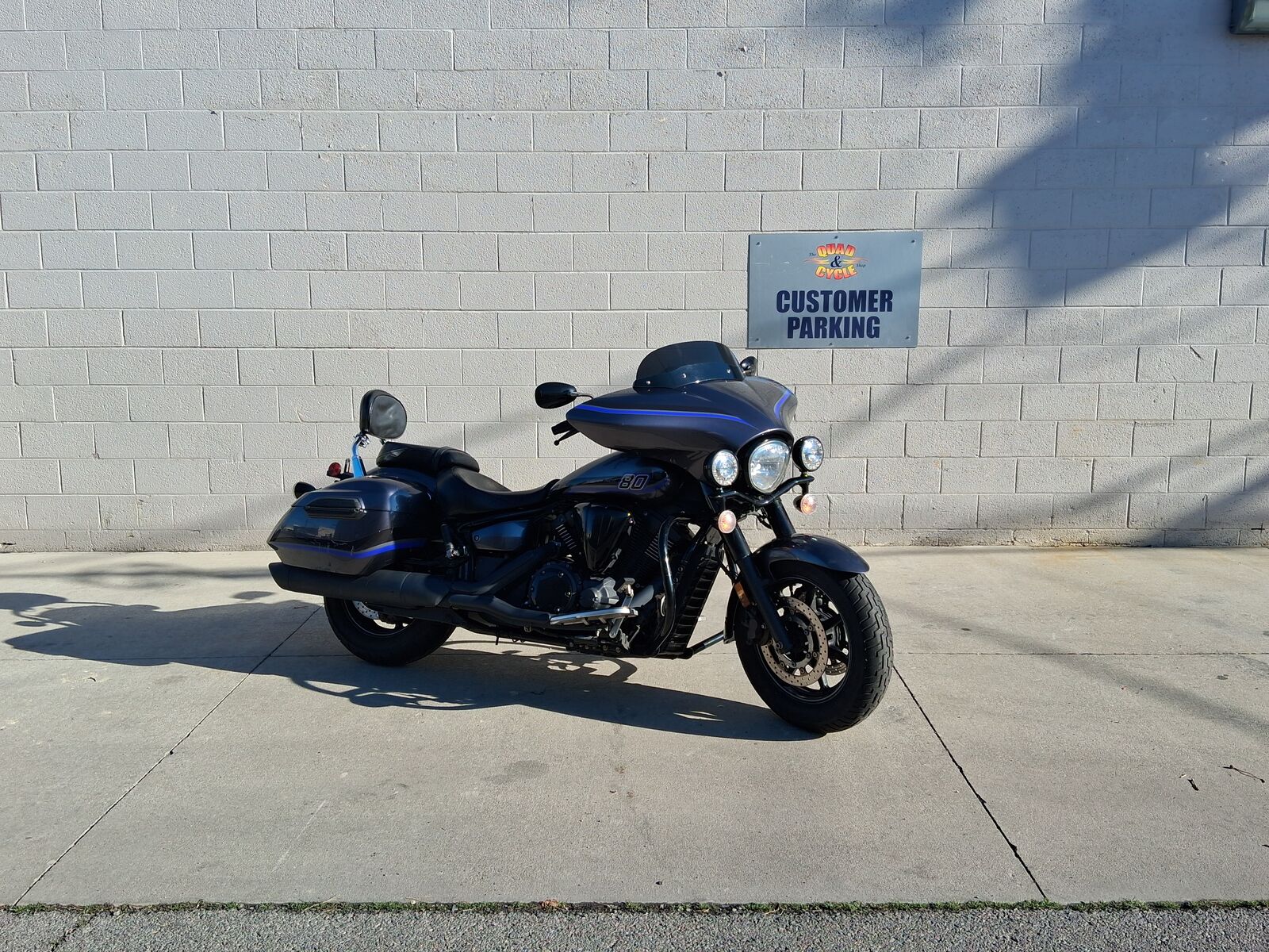 2016 Yamaha V-Star 1300 Tourer – Liquid-Cooled Power & Modern Comfort!