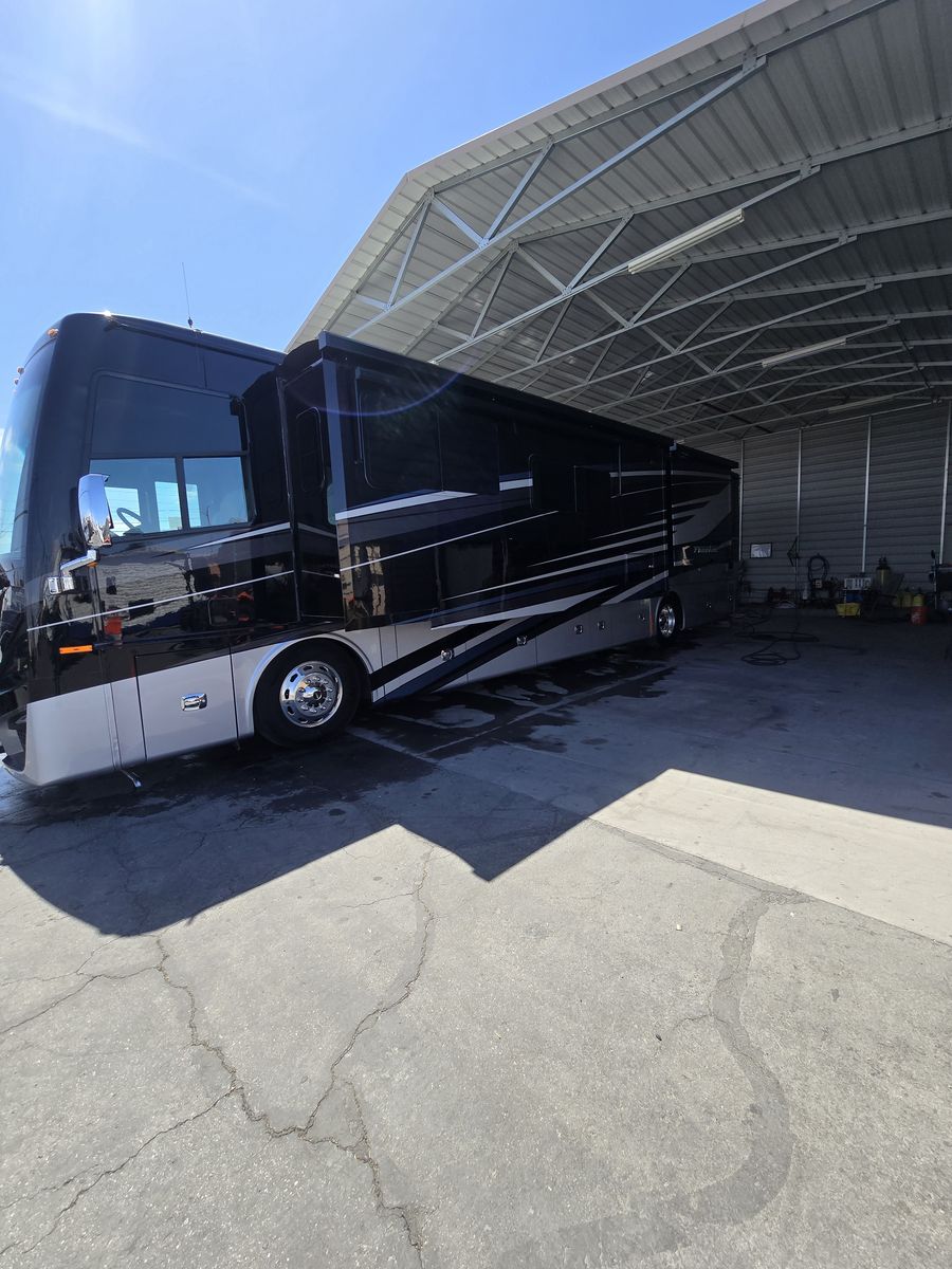 2022 Tiffin Phaeton 40QBH