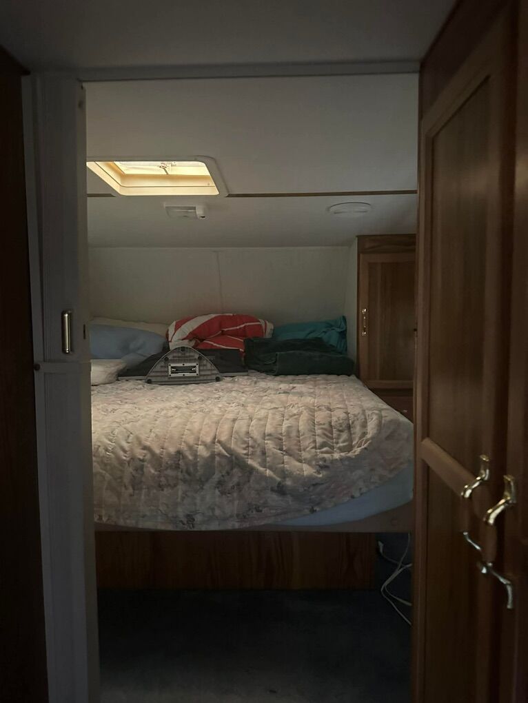 1996 Salam 27ft 5th Wheel