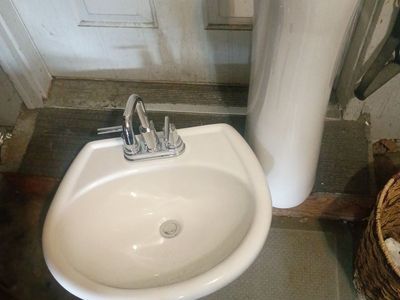 porcelain sink