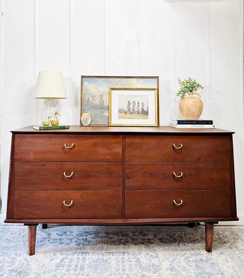 Vintage Albert Distinctive Modern Mid Century Modern 6 Drawer Dresser | Mid Century Modern Dresser