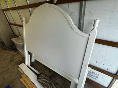 wood bed frame
